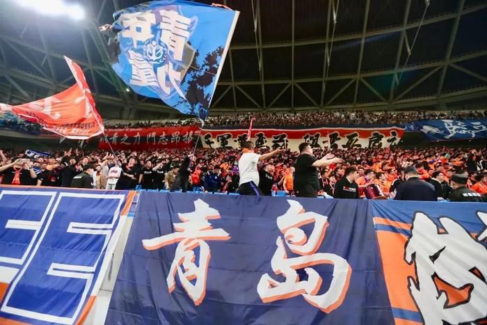 陈颖姗轻轻点了点头，问道：小姐，那叶辰为什么会邀请您去参加拍卖会呢？费可欣想了想，道：他可能就是想替萧初然还个人情吧。
